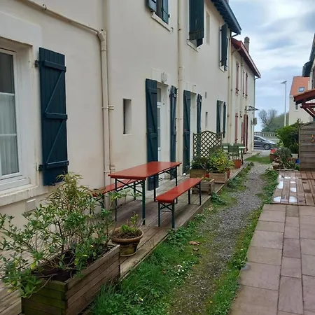 Appartement , Côte Des Basques, Beaurivage